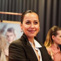 Cecil-Anna Reithmeir, Vertrieb COMO Corporate Fashion