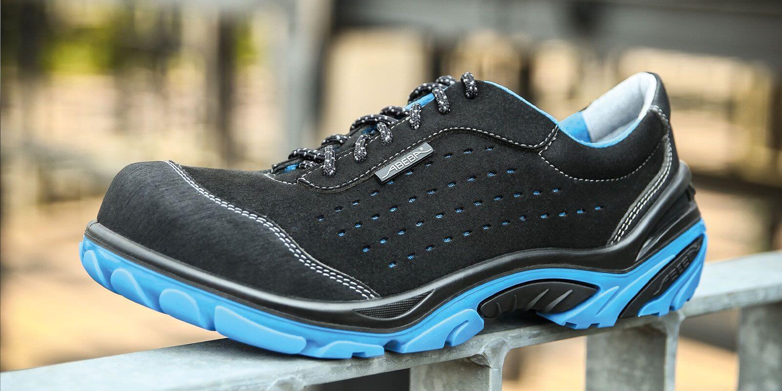Professional shoes from Abeba for gastronomy, medicine & care