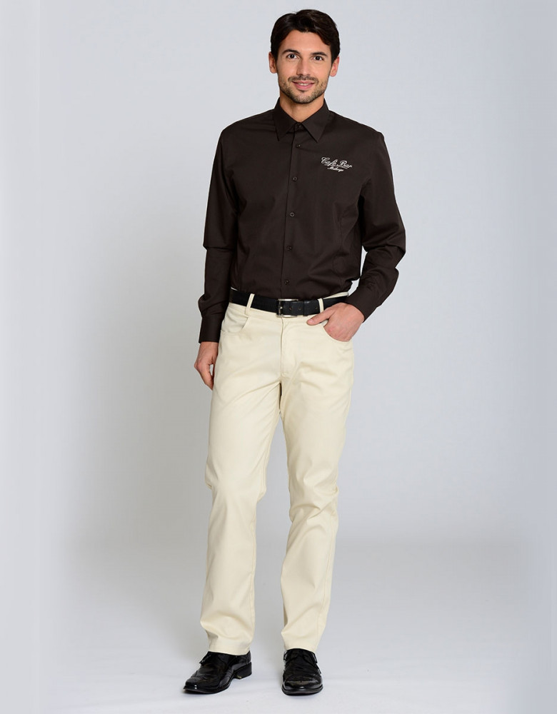 Herrenhemd Braun bügelfrei mit Kentkragen und langen Ärmeln – figurbetontes Businesshemd für Service und Gastronomie