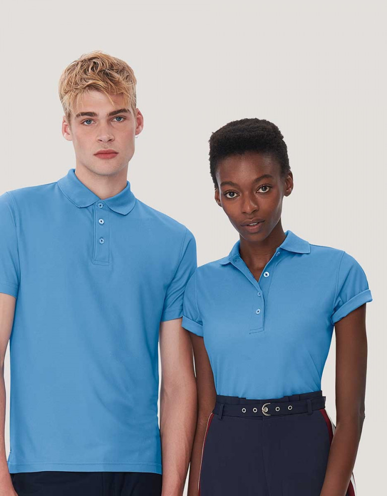 Hellblaues Funktions Poloshirt Damen mit weißer Knopfleiste für Pflege und Empfang