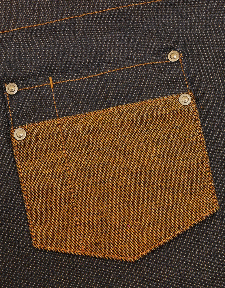 Latzschürzen Bedienung