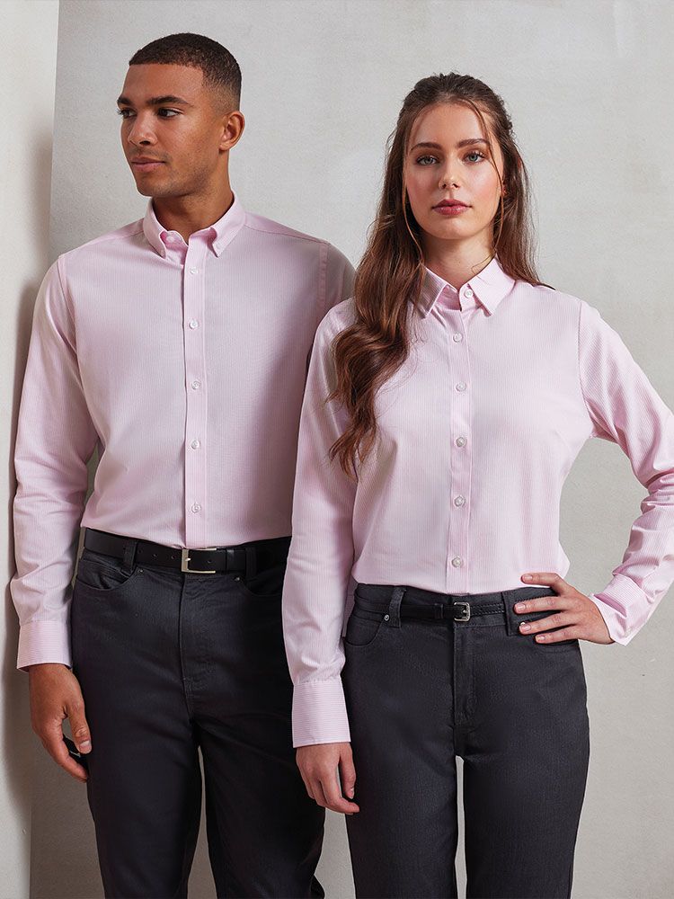 Bluse Pink Weiß gestreift für Damen mit Hemdkragen und Manschetten, ideal für Gastronomie, Hotel & Business