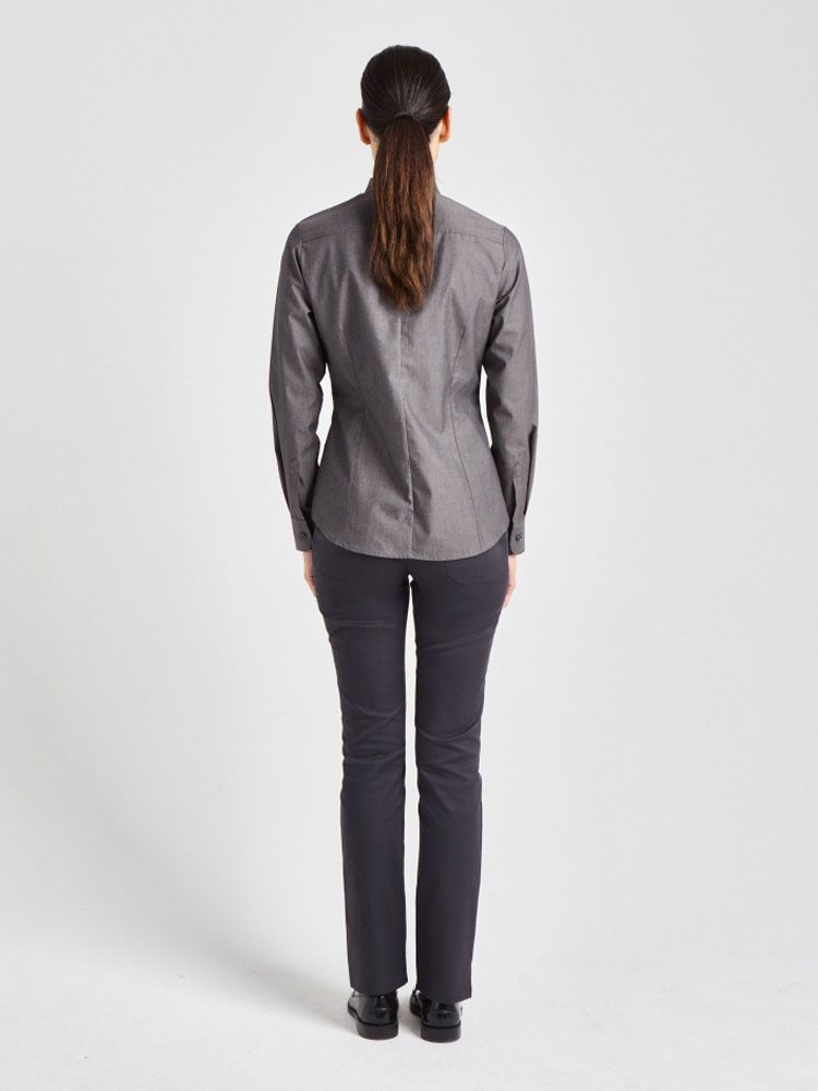 Moderne Damenbluse mit Stehkragen