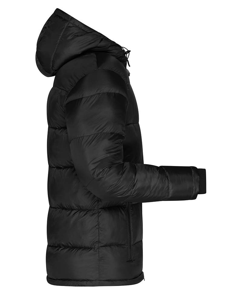 Herren Winterjacke schwarz – gesteppte, gefütterte Jacke mit Kapuze und rotem Innenfutter