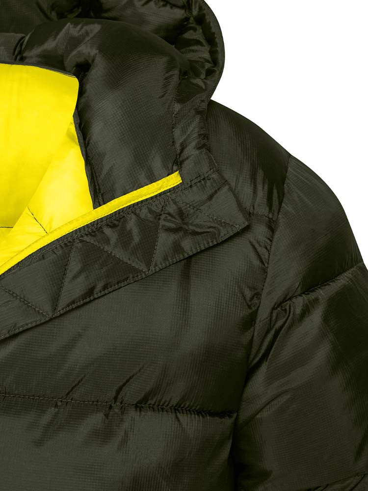 Winterjacke Herren in Dunkelgrün – gesteppte, gefütterte Herrenjacke mit Kapuze