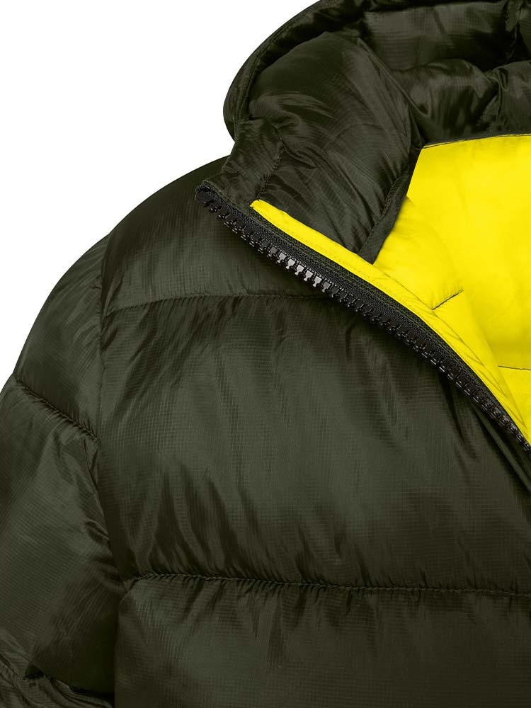 Winterjacke Herren in Dunkelgrün – gesteppte, gefütterte Herrenjacke mit Kapuze