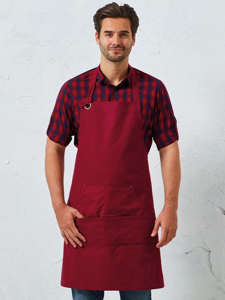 Latzschürze mit Taschen Weinrot