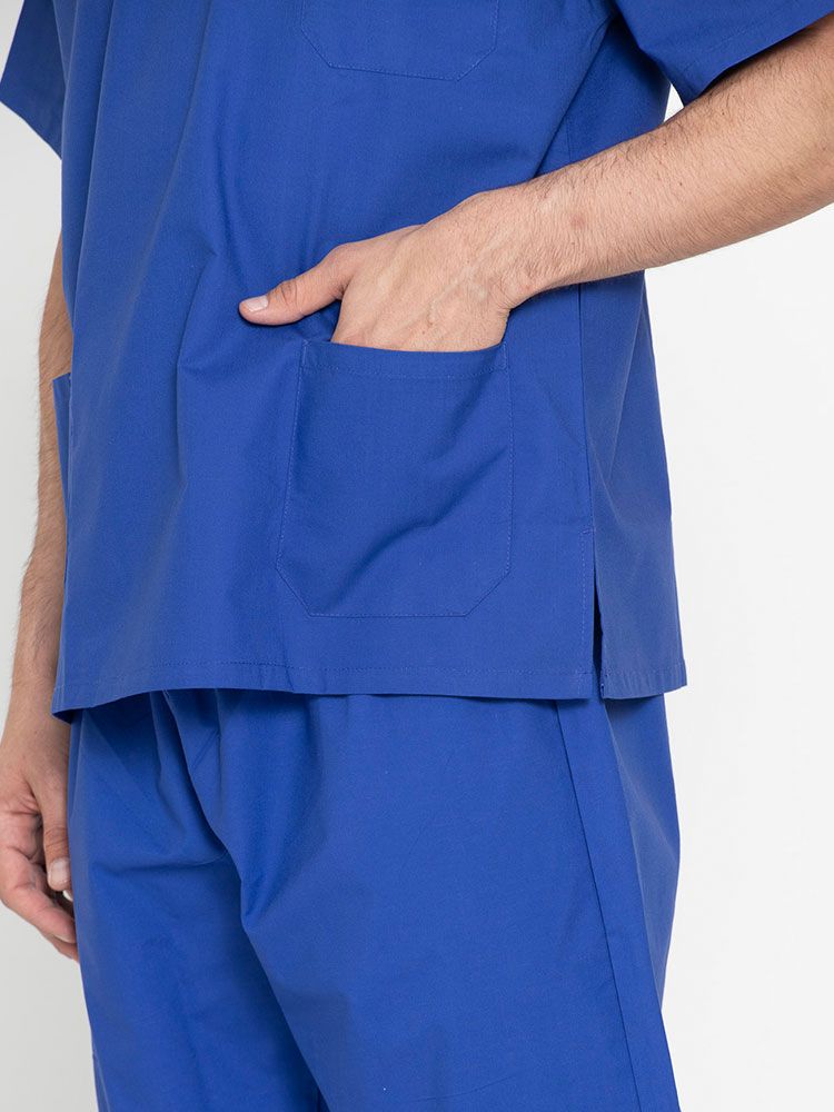 Unisex Pflegekasack in Blau mit Taschen – COMO Deluxe Serie, bequem, hygienisch waschbar, ideal für Pflegepersonal und medizinisches Fachpersonal