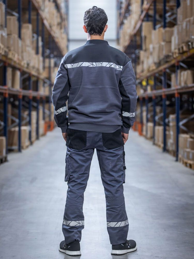 Graue Herren Warnschutzhose mit Reflektoren, Cargotasche und funktionalem Schnitt
