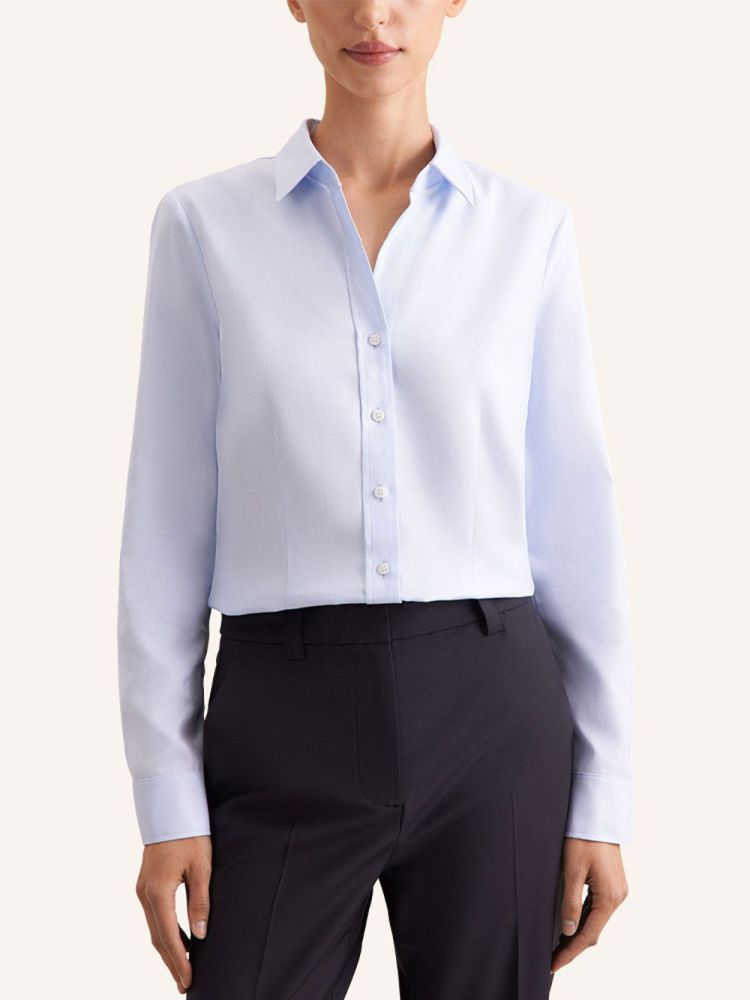 Feminine Slim-Fit-Bluse aus feinem Baumwoll-Twill