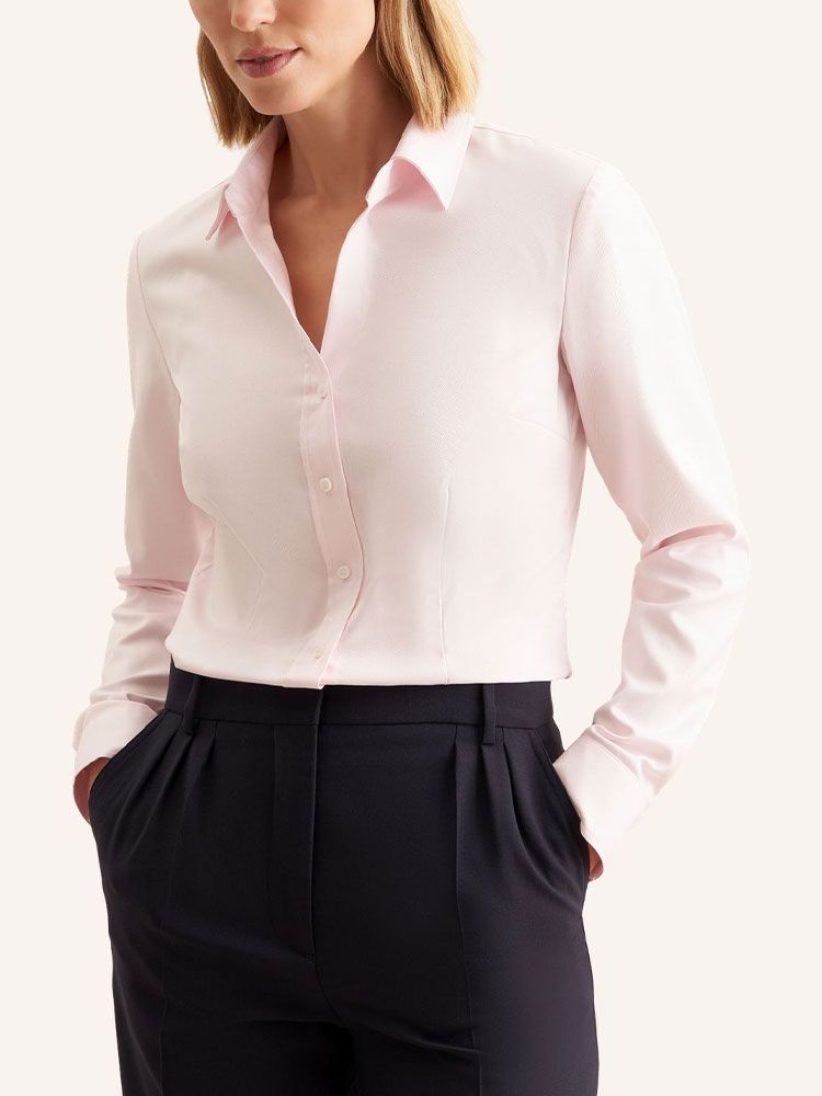 Feminine Slim-Fit-Bluse aus feinem Baumwoll-Twill