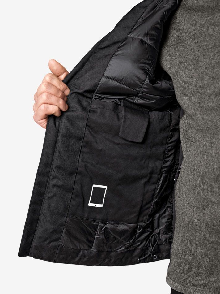 Schwarze FHB Arbeitsweste mit Wattierung, Mikro-Fleece-Kragen und praktischen Taschen für Handwerk und Workwear