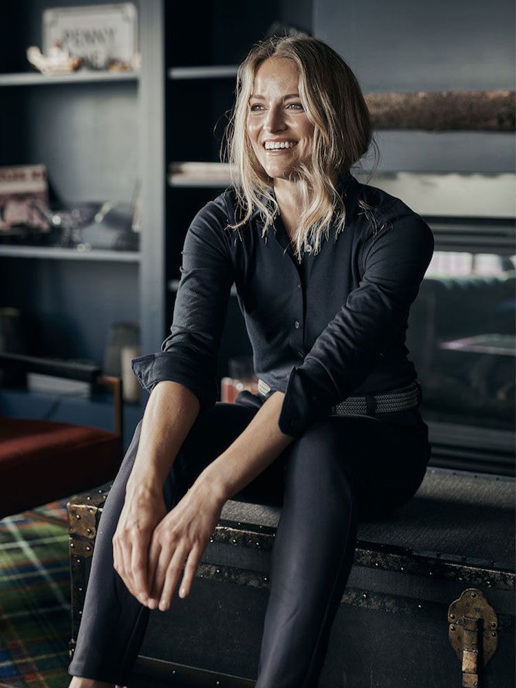 Business Bluse für Damen aus Tri-Blend-Stretch – ideal für Büro, Reise & Kundenkontakt