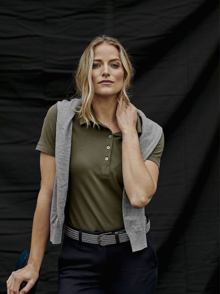 Damen Business Polo in Olivgrün von Cutter & Buck mit UV-Schutz
