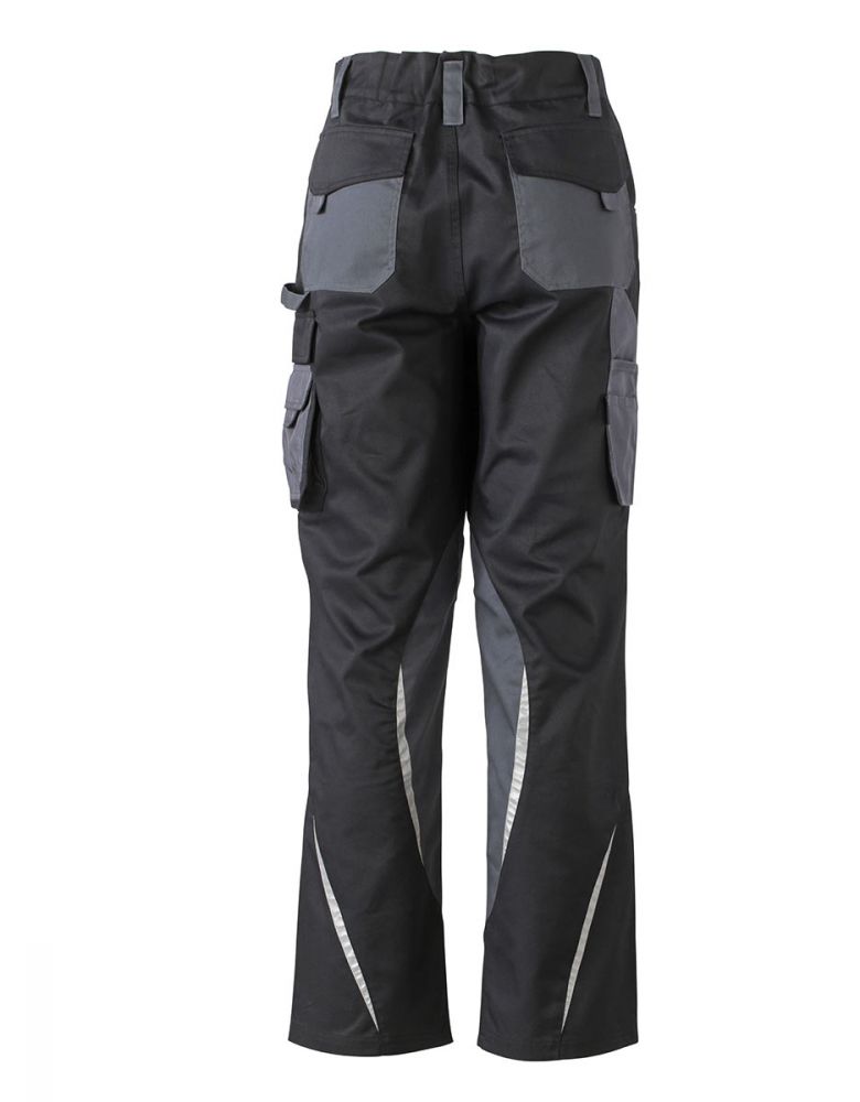 Schwarze Arbeitshose für Damen und Herren mit verstärkten Knien, vielen Taschen und reflektierenden Elementen – erhältlich in Lang- und Kurzgrößen