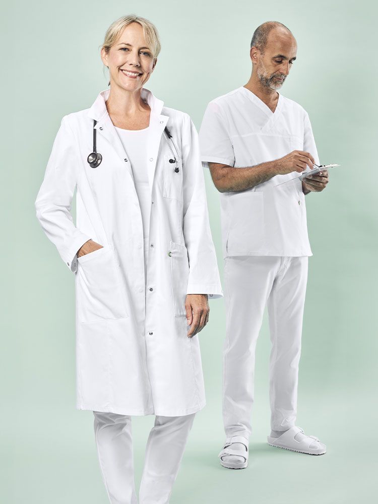 Weiße Arbeitshose Damen im Five-Pocket-Design Casual ideal für Berufe in Pflege, Labor und Medizin