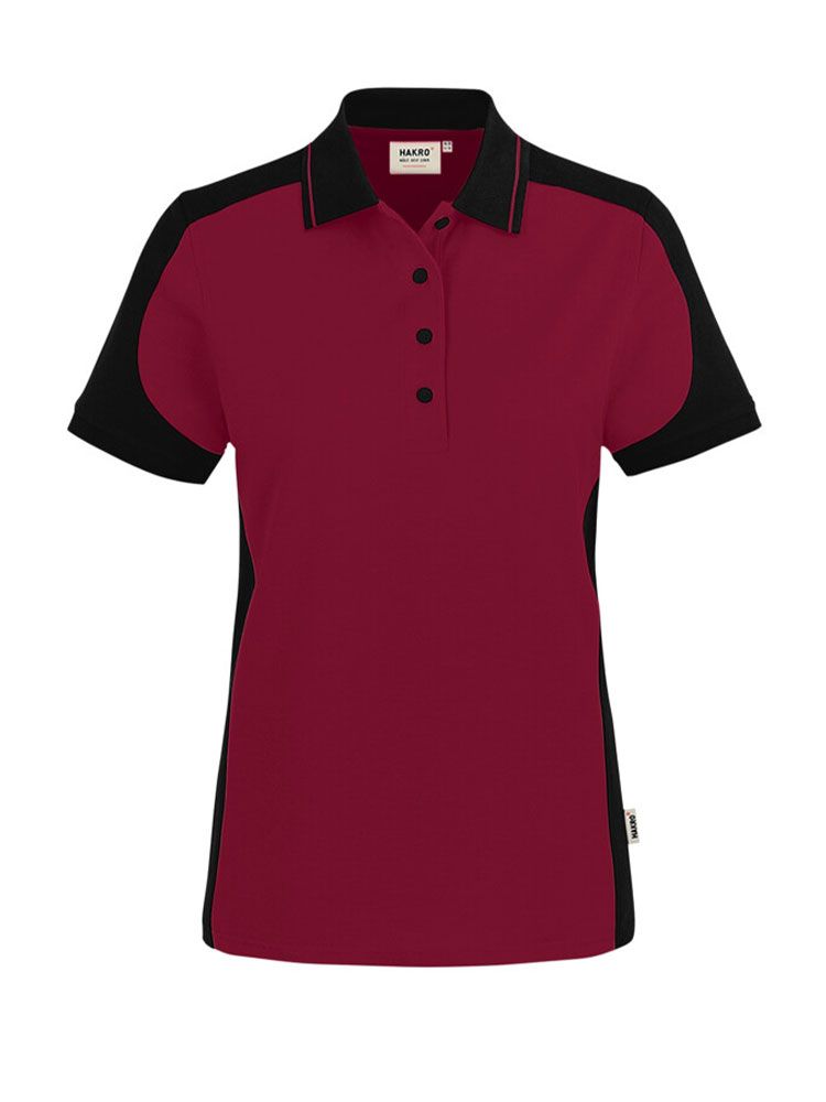 Weinrotes Damen Arbeits Poloshirt mit schwarzen Kontrasteinsätzen und Vier-Loch-Knopfleiste – strapazierfähig und pflegeleicht für Handwerk, Pflege und Gastronomie.