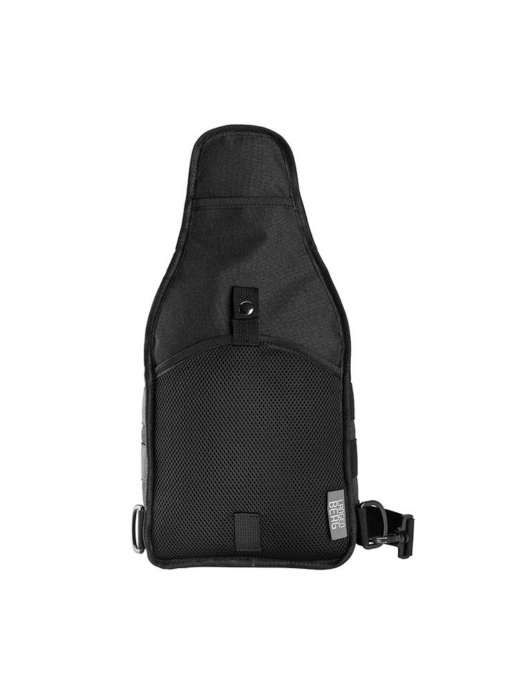 „Crossbody Bag schwarz – Bodybag mit Reißverschluss und Schultergurt, 5 l Volumen“