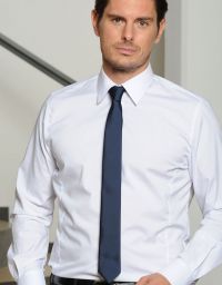 Dunkelblaue Kravatte schmal