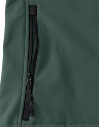 Grüne Softshelljacke für Damen mit Slim-Fit-Passform, wetterfest und atmungsaktiv – ideal für Outdoor, Arbeit oder Teambekleidung.