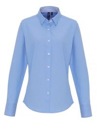 Bluse hellblau gestreifter kragen