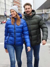 Damen Steppjacke Blau mit Raglanärmeln, Stehkragen und Kapuze – leichte, funktionale Outdoorjacke