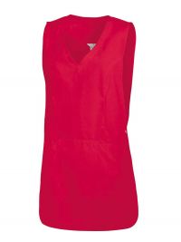 Rote Überwurfschürze für Damen mit Wiener Nähten – ideal für Kosmetik, Spa & Pflegeberufe