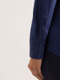 Dunkelblaue Seidensticker Damenbluse mit Kelchkragen, elegante Slim-Fit Business-Bluse aus Baumwolle