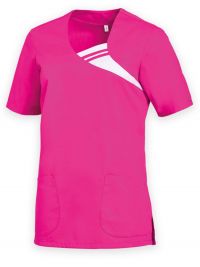 Pinker Damen-Kasack für die Pflege mit weißem Kontrast-Einsatz und Seitenschlitzen – hygienisch, pflegeleicht und modern