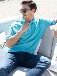 Türkises Herren Poloshirt mit Polokragen, Knopfleiste und Rippstrickbündchen, ideal für Beruf und Freizeit