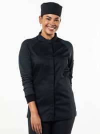 Moderne Damen Kochjacke in Schwarz mit taillierter Passform und elastischen Einsätzen – ideal für Gastronomie, Küche und Service
