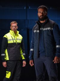 Marineblaue Herren Warnschutz Weste mit reflektierenden Details und praktischen Taschen
