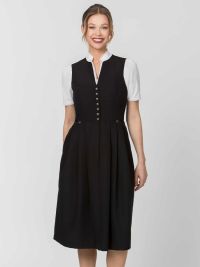 Schwarzes Gastro Dirndl Elsa mit Knopfleiste für Gastronomie Hotel und Service