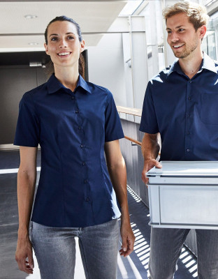 Damen Bluse dunkelblau kurzarm – taillierte Sommerbluse für Beruf & Alltag