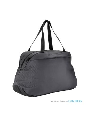 Schwarze Sporttasche mit 40L Volumen, Schultergurt und Tragegriffen, Hauptfach mit Reißverschluss und mehreren Fächern