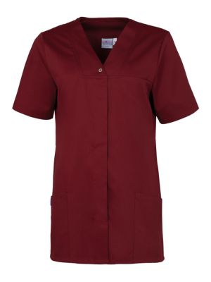 Weinroter Kasack für Damen mit Knöpfen, kurzen Ärmeln und Taschen – ideal für Pflege & Praxis